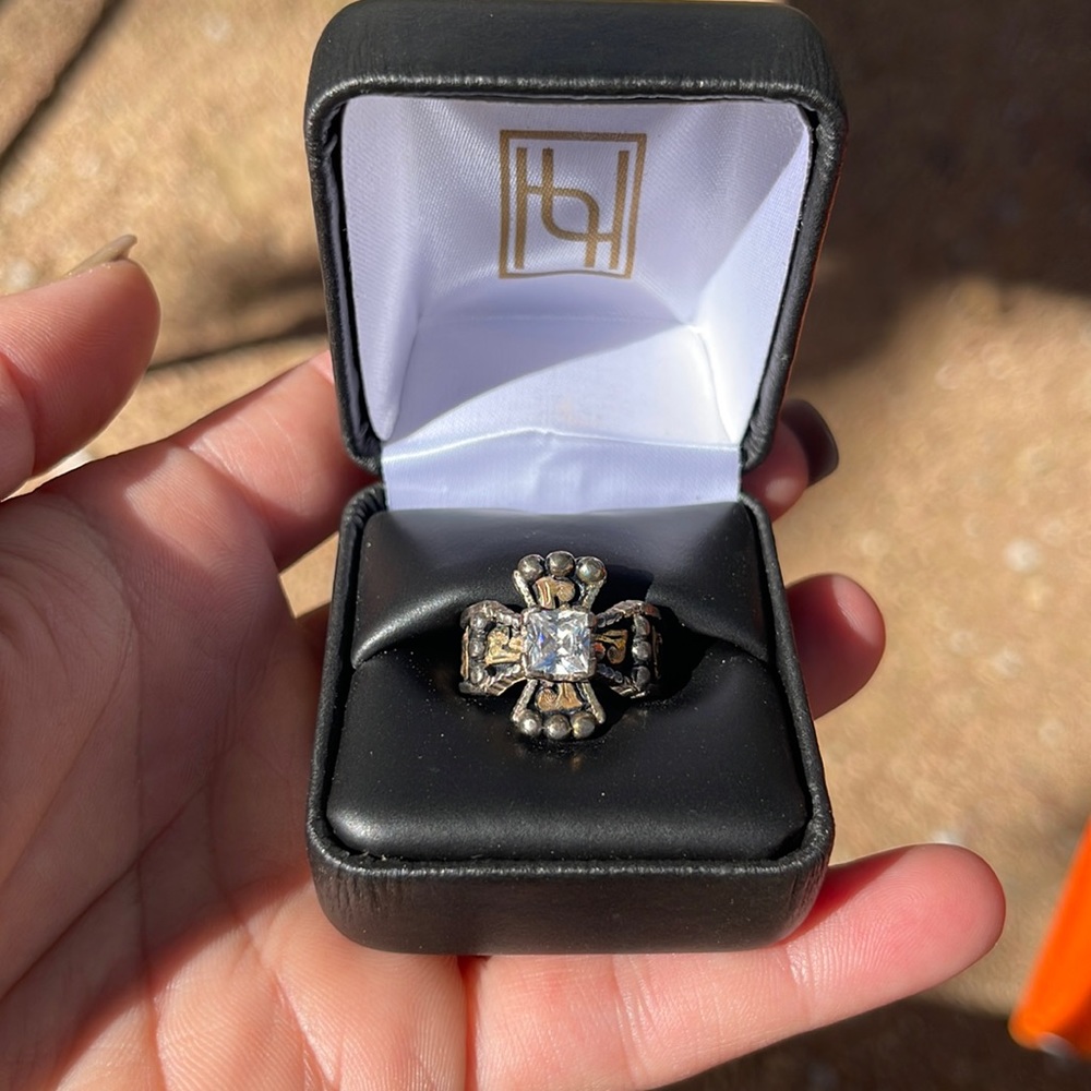 Hyo Silver ring